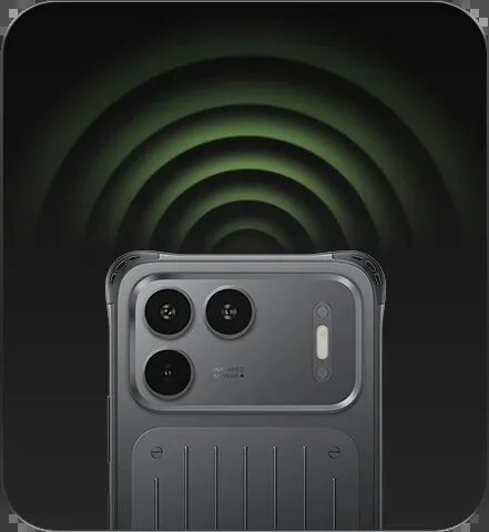 Port infrared itel Power 80 di bagian atas ponsel untuk remote universal