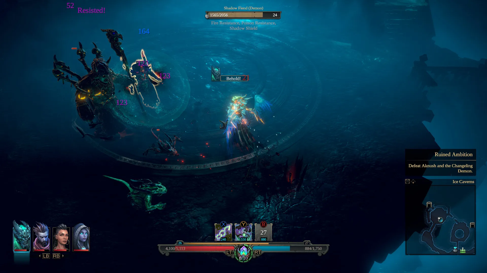 Pertarungan dalam game Shadows: Awakening.